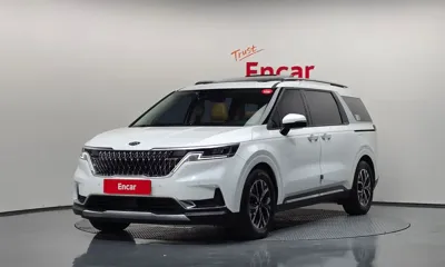 Kia Canival · 2021 год