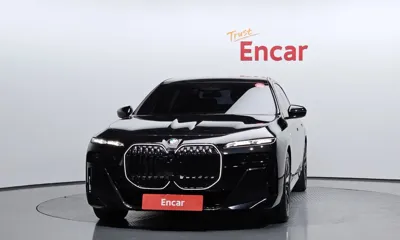 BMW 7-Series 2023, 39427 км, за 106600000 KRW
