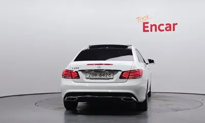 Mercedes-Benz E-Class 2014, 101906 км, за 8800000 KRW