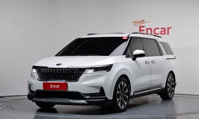 Kia Canival · 2021 год