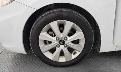 Hyundai Accent 2016, 177787 км, за 4000000 KRW - фото 5