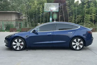 Tesla Model 3 2019, 101300 км, за 144742.36 CNY - фото 12