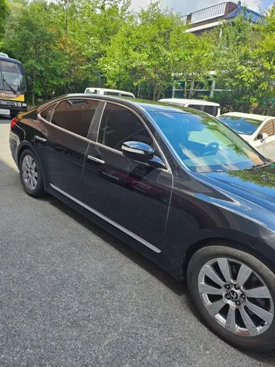 Hyundai Equus 2010, 168100 км, за 3500000 KRW