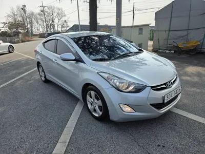Hyundai Avante 2012, 164639 км, за 3800000 KRW - фото 3