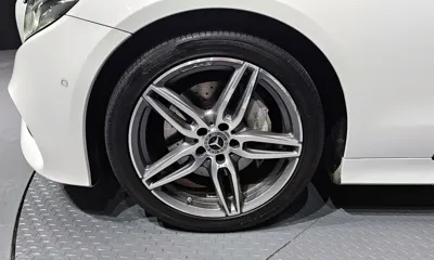 Mercedes-Benz E-Class 2017, 99123 км, за 28000000 KRW - фото 5