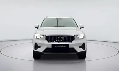 Volvo XC40 2025, 2496 км, за 43000000 KRW