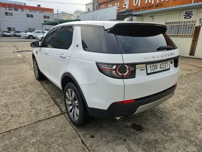 Land Rover Discovery Sport 2017, 96485 км, за 11900000 KRW