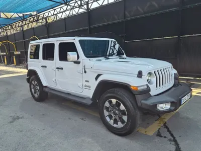 Jeep Wrangler · 2023 год
