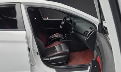 Hyundai Avante 2017, 135540 км, за 9300000 KRW - фото 12