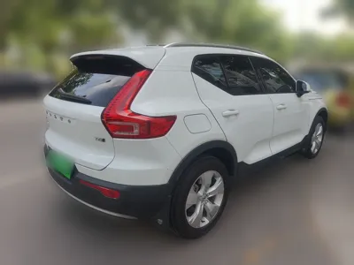 Volvo XC40 2021, 38200 км, за 96857.47 CNY