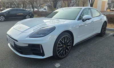 Porsche Panamera · 2024 год