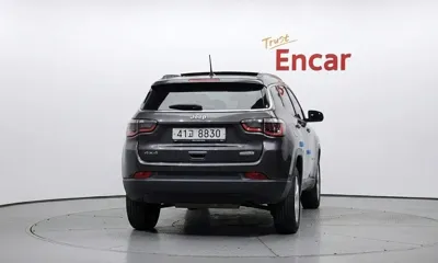 Jeep Compass 2018, 64938 км, за 12900000 KRW
