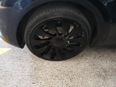 Tesla Model Y 2024, 44200 км, за 200431.33 CNY - фото 8