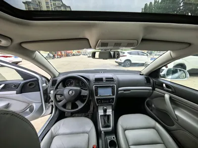 Skoda Octavia 2014, 103700 км, за 34825.91 CNY - фото 17