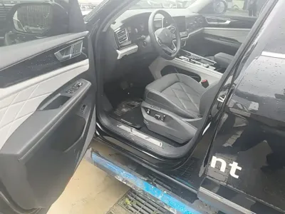 Volkswagen Teramont 2024, 1600 км, за 216100 CNY - фото 16