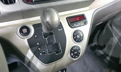 Kia Ray 2012, 107660 км, за 6300000 KRW - фото 9