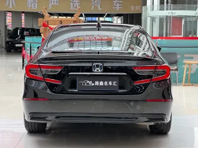Honda Accord 2023, 69000 км, за 105000 CNY - фото 10