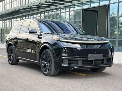Li Auto Li L8 2023, 53000 км, за 205799 CNY