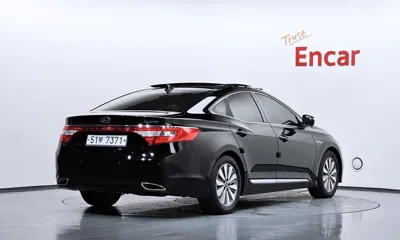 Hyundai Grandeur 2015, 134393 км, за 7800000 KRW