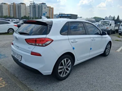 Hyundai i30 2018, 70042 км, за 6900000 KRW