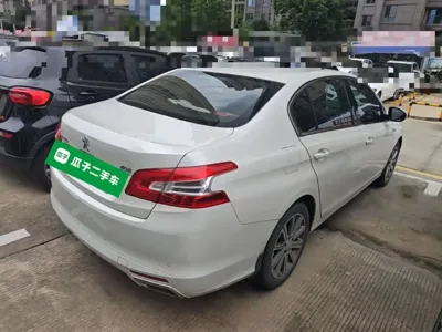 Peugeot 408 2016, 73200 км, за 20200 CNY - фото 7