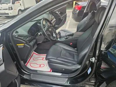 Hyundai Grandeur 2015, 119965 км, за 7200000 KRW - фото 8
