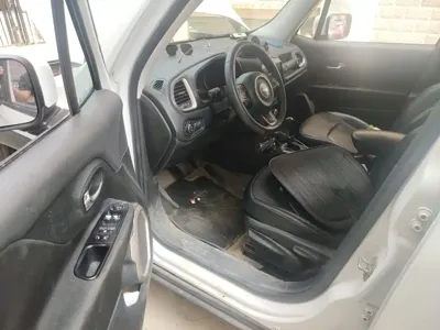 Jeep Renegade 2018, 102899 км, за 31300 CNY - фото 13