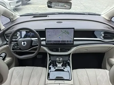 Denza Denza D9 2025, 14000 км, за 278000 CNY - фото 15