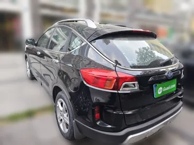 Bestune X80 2013, 66300 км, за 17643.59 CNY