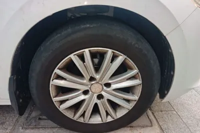 Peugeot 301 2014, 67000 км, за 18070.94 CNY - фото 8