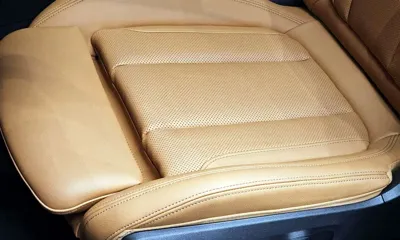BMW 3-Series 2023, 19746 км, за 34900000 KRW - фото 33