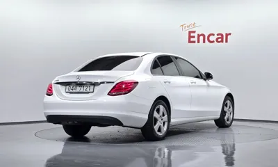 Mercedes-Benz C-Class 2017, 57331 км, за 17500000 KRW