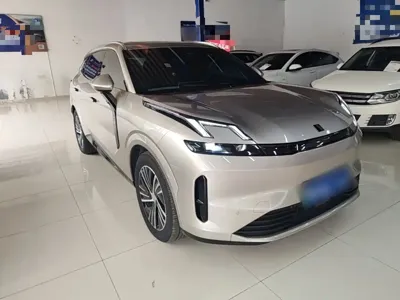 Lynk & Co 08 EM-P 2024, 10000 км, за 139100 CNY