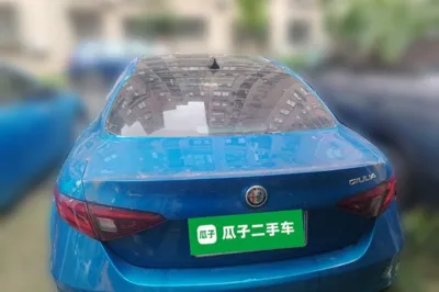 Alfa Romeo Giulia 2017, 80100 км, за 87804.17 CNY - фото 3