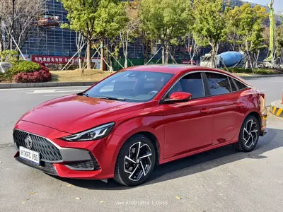 MG MG5 · 2021 год