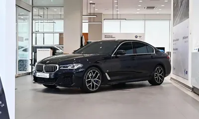 BMW 5-Series · 2023 год