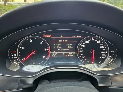 Audi A6 2014, 123000 км, за 6990000 KRW - фото 8