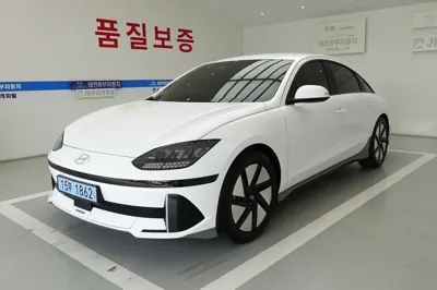 Hyundai Ioniq6 · 2023 год