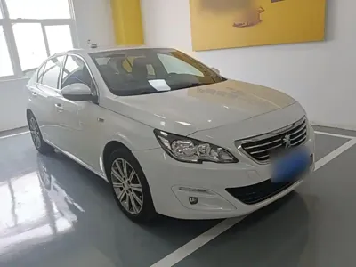 Peugeot 408 2017, 159500 км, за 21000 CNY