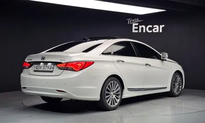 Hyundai Sonata 2014, 234170 км, за 4090000 KRW