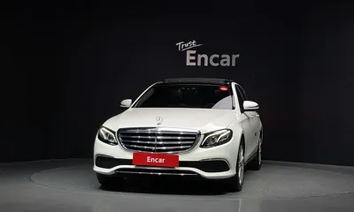 Mercedes-Benz E-Class 2019, 43520 км, за 31700000 KRW