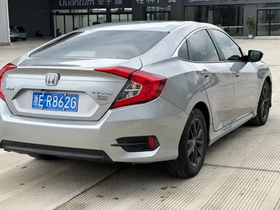 Honda Civic 2022, 50000 км, за 49800 CNY - фото 4