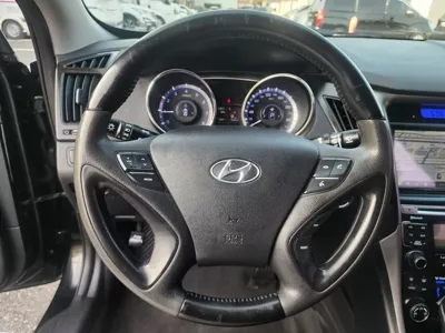 Hyundai Sonata 2012, 164479 км, за 3500000 KRW - фото 10