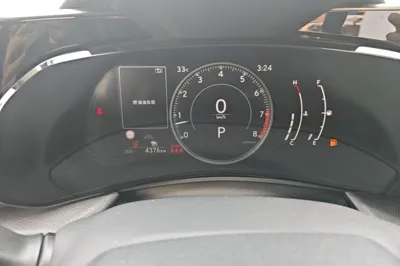 Lexus NX 2022, 4400 км, за 207176.22 CNY - фото 14