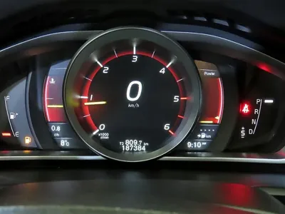 Volvo V40 2016, 187373 км, за 7400000 KRW - фото 9