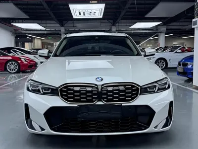 BMW 3 Series 2024, 24000 км, за 109500 CNY