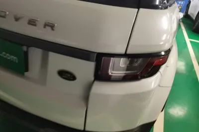 Land Rover Range Rover Evoque 2018, 51500 км, за 84410.38 CNY - фото 19