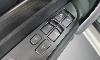 KG_Mobility_Ssangyong KORANDO 2017, 161403 км, за 5600000 KRW - фото 12
