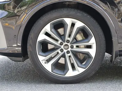 Audi Q7 2021, 70000 км, за 318000 CNY - фото 8