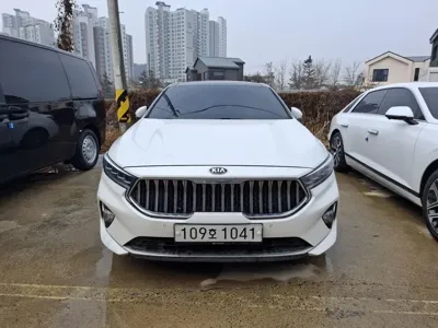 Kia K7 · 2020 год